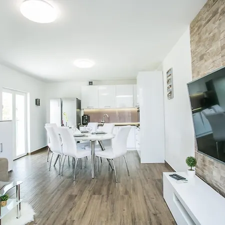 House Olive Apartment *