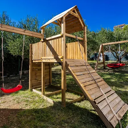 House Olive Апартаменты *