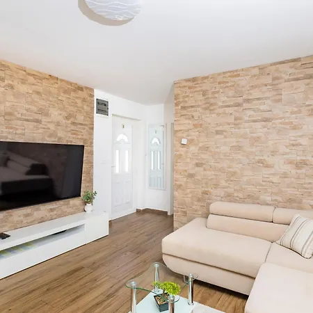 House Olive Апартаменты